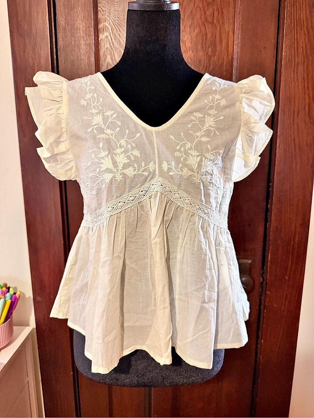 Love Notes Floral Ruffle Sleeve Blouse Cream Small